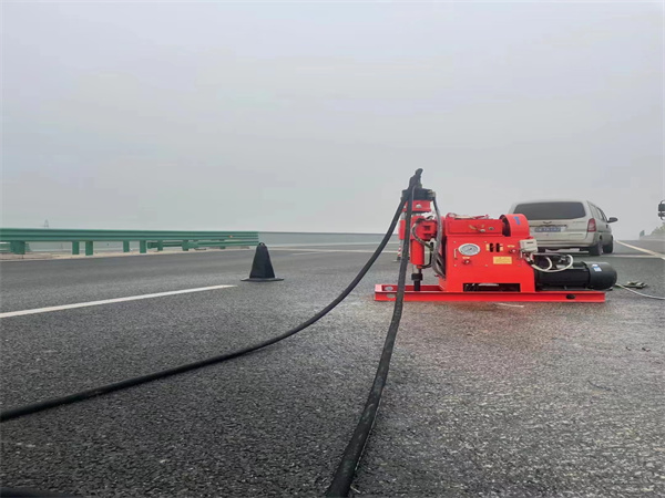 垦利马路路基路面开裂下沉注浆加固灌浆